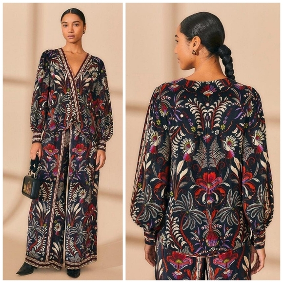 FARM Rio Classic Garden Black Mirror Trim Blouse - Picture 1 of 10